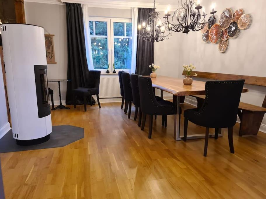Gruppenhaus Mit Grillkota Fuer 16 Personen In Hahnenklee Villa Goslar Exterior photo